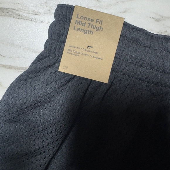 NWT Men’s Nike Shorts size Large - Picture 2 of 4